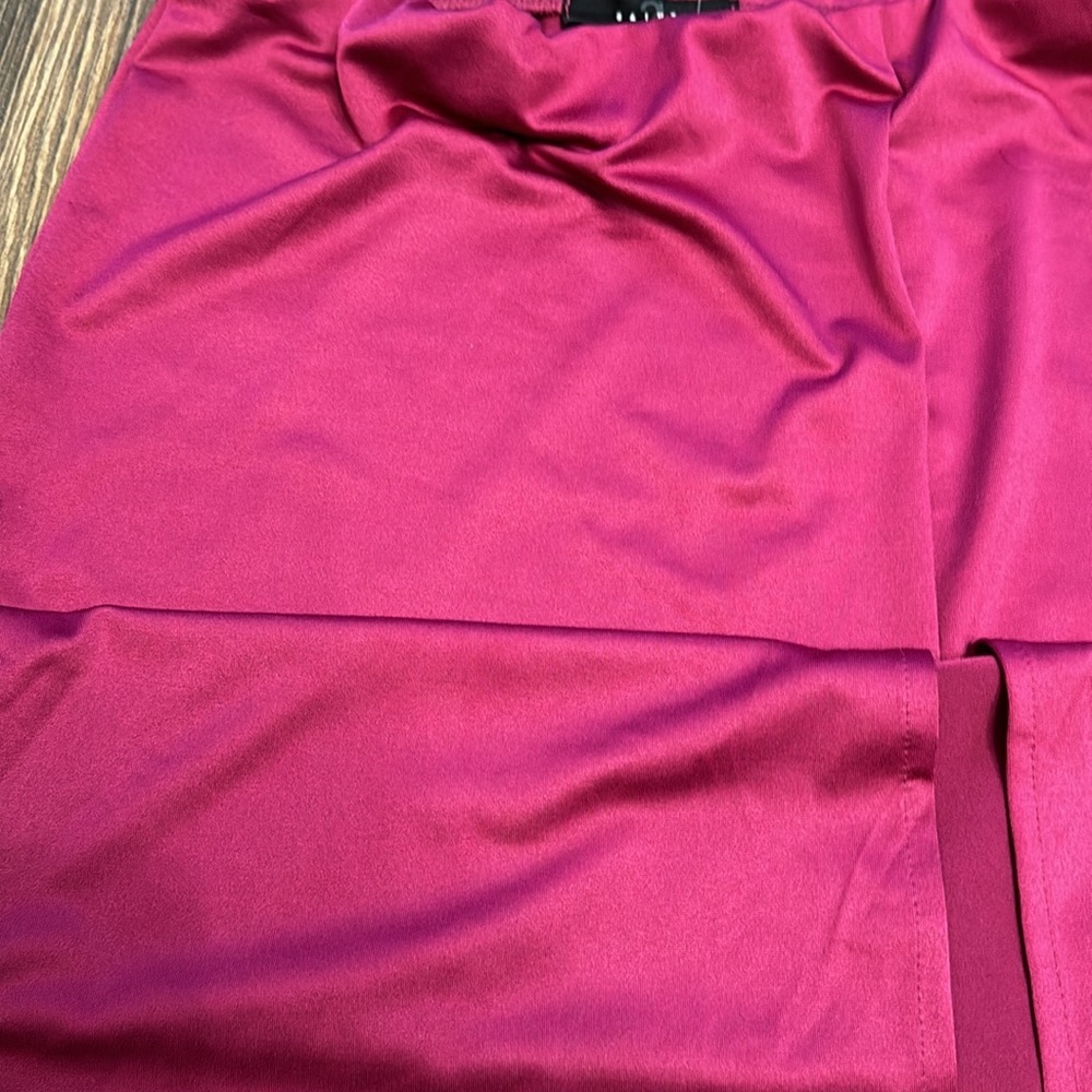 Skirt - Picture 3 of 4